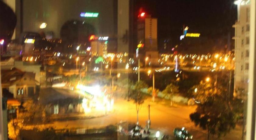 Bong Mai Motel Дананг Екстер'єр фото